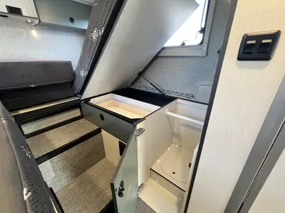 2027 Winnebago Ekko photo 14
