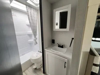 2027 Heartland Prowler photo 18