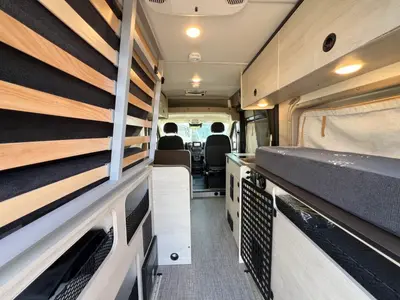 2027 Winnebago Solis Pocket photo 4