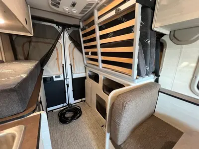 2027 Winnebago Solis Pocket photo 12