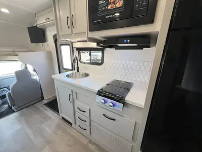 2027 Entegra Coach Odyssey SE photo 8