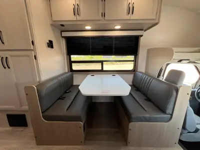 2027 Entegra Coach Odyssey SE photo 13