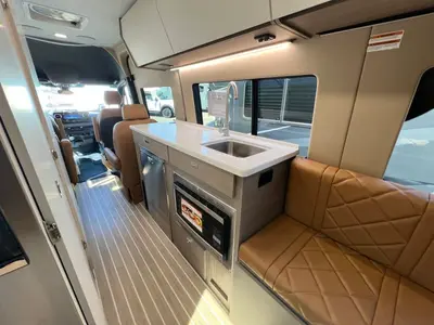 2027 Entegra Coach Insignia photo 9
