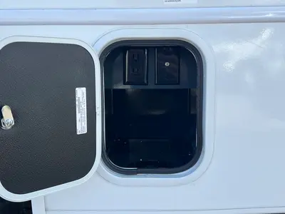 2027 Entegra Coach Odyssey SE photo 27