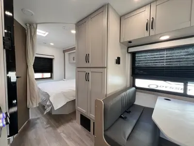 2027 Entegra Coach Odyssey SE photo 15