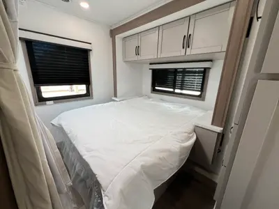 2027 Entegra Coach Odyssey SE photo 16