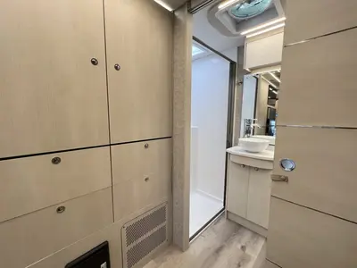 2027 Tiffin Motorhomes Wayfarer photo 8