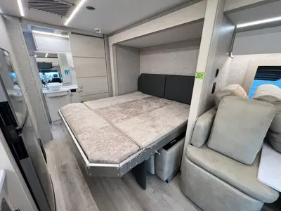 2027 Tiffin Motorhomes Wayfarer photo 17