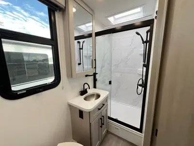 2027 Entegra Coach Odyssey photo 18