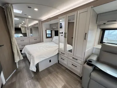 2027 Entegra Coach Odyssey photo 15