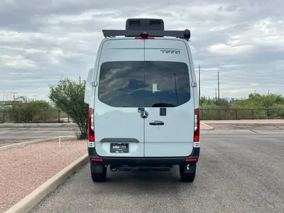 2027 Tiffin Motorhomes GH1 photo 21