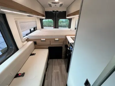 2027 Thor Motor Coach Scope photo 5