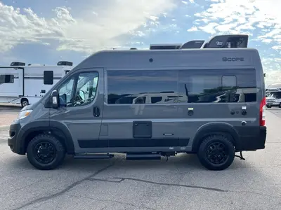 2027 Thor Motor Coach Scope photo 21