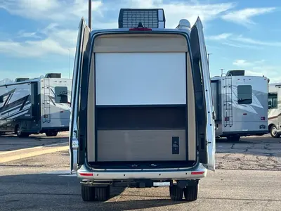 2027 Entegra Coach Insignia photo 2