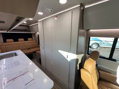 2027 Entegra Coach Insignia photo 12