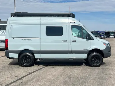 2027 Winnebago Revel photo 18