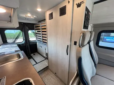 2027 Winnebago Solis photo 11