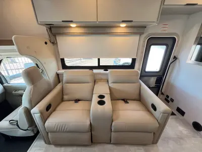 2027 Thor Motor Coach Chateau photo 14