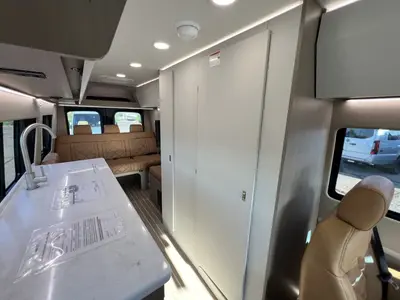 2027 Entegra Coach Insignia photo 13