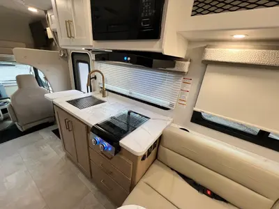 2027 Thor Motor Coach Chateau photo 8