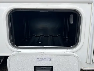 2027 Thor Motor Coach Chateau photo 23