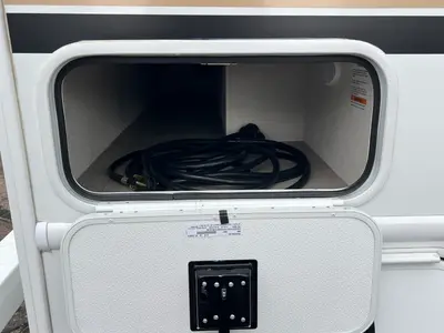 2027 Thor Motor Coach Chateau photo 21