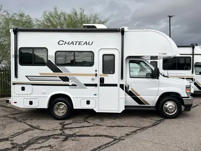 2027 Thor Motor Coach Chateau photo 20