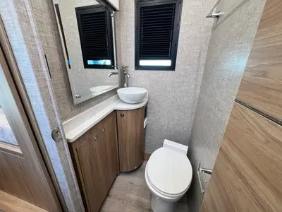2027 Tiffin Motorhomes Wayfarer photo 20