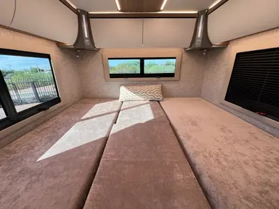 2027 Tiffin Motorhomes Wayfarer photo 18