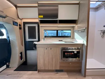 2027 Tiffin Motorhomes Wayfarer photo 7