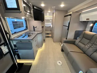 2027 Winnebago View photo 5