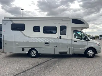 2027 Winnebago View photo 26