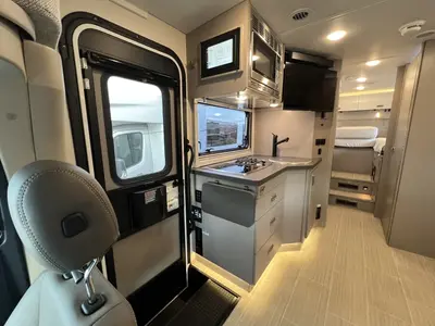 2027 Winnebago View photo 6