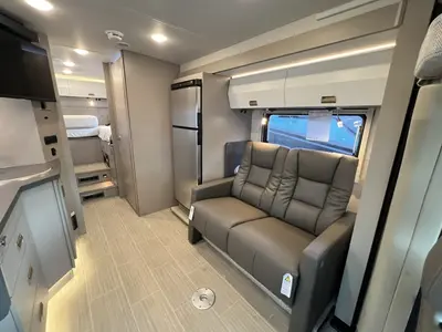 2027 Winnebago View photo 12