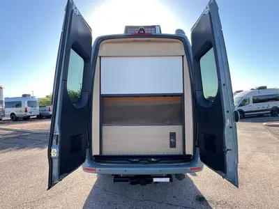 2027 Entegra Coach Insignia photo 2