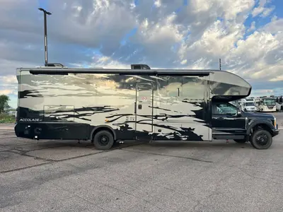2027 Entegra Coach Accolade XT photo 25