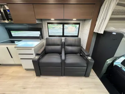 2027 Entegra Coach Accolade XT photo 7