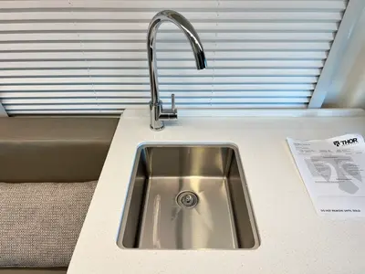 2027 Thor Motor Coach Sanctuary photo 11
