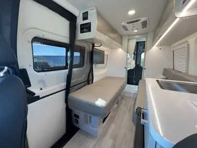 2027 Thor Motor Coach Sanctuary photo 13