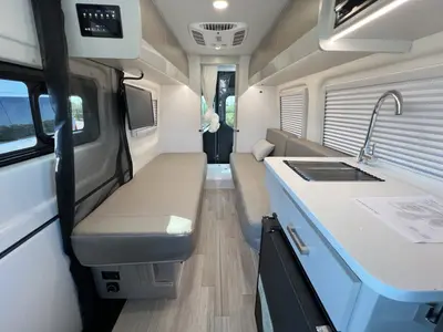 2027 Thor Motor Coach Sanctuary photo 5