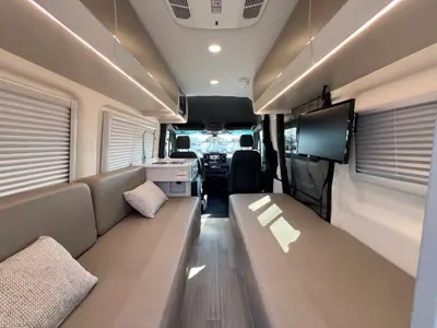 2027 Thor Motor Coach Sanctuary photo 4