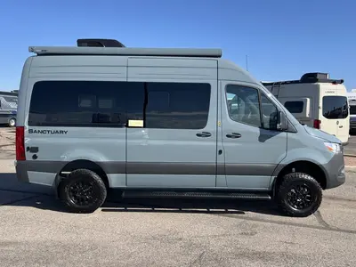 2027 Thor Motor Coach Sanctuary photo 20