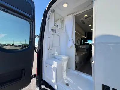 2027 Thor Motor Coach Sanctuary photo 18