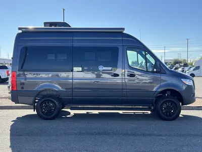 2027 Thor Motor Coach Sanctuary photo 21