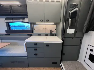 2027 Winnebago Arka photo 10