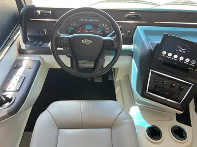 2027 Entegra Coach Vision XL photo 2