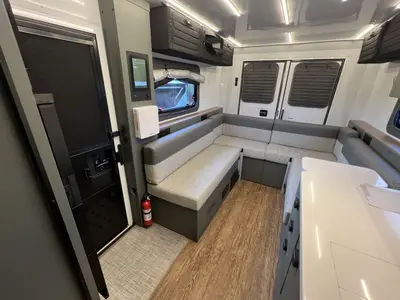 2027 Winnebago Arka photo 12