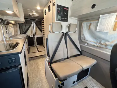 2027 Winnebago Solis photo 12
