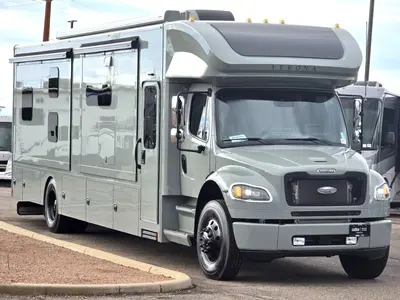 2027 Renegade Verona exterior