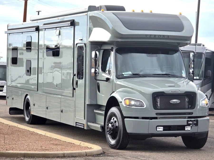 2027 Renegade Verona exterior
